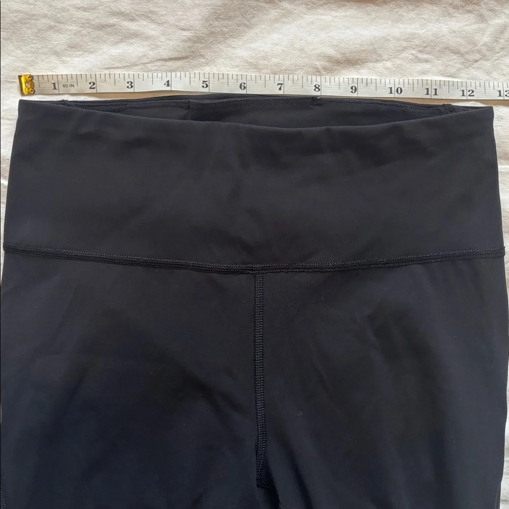 Athleta Ultimate Stash Pocket 7/8 Tight, XS - Picture 10 of 11